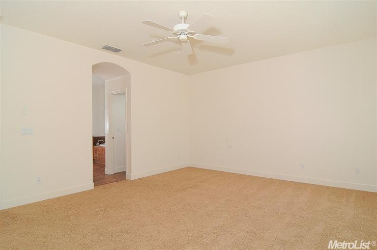 7737 Agate Beach Way, Antelope, CA 95843 photo 7