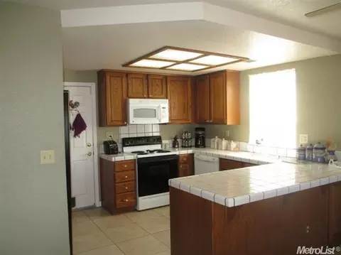800 Sedona Ct, Modesto, CA 95351 photo 4