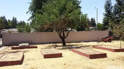 592 Greenview Pl, Manteca, CA 95337 photo 25