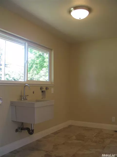 5638 Vega Ct, Carmichael, CA 95608 photo 14