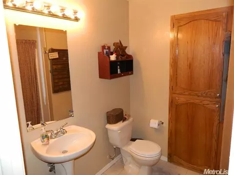 1818 Robin Ln, Lodi, CA 95240 photo 8