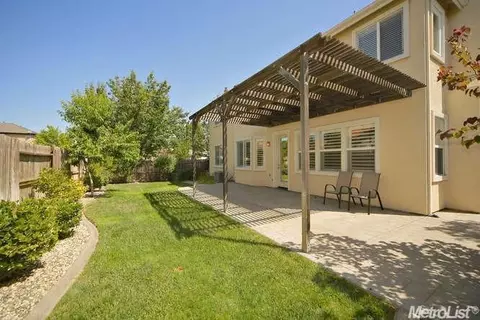 2715 Duchamp St, Davis, CA 95618 photo 4