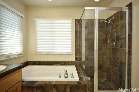 2715 Duchamp St, Davis, CA 95618 photo 22