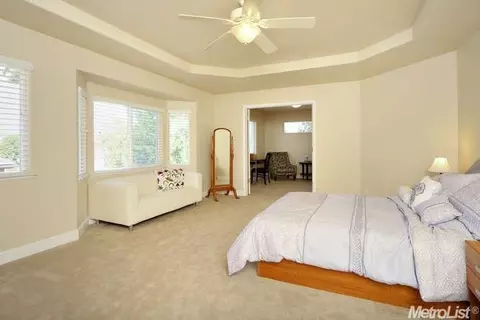 2715 Duchamp St, Davis, CA 95618 photo 14