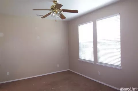 1241 Syracuse Ln, Manteca, CA 95336 photo 9