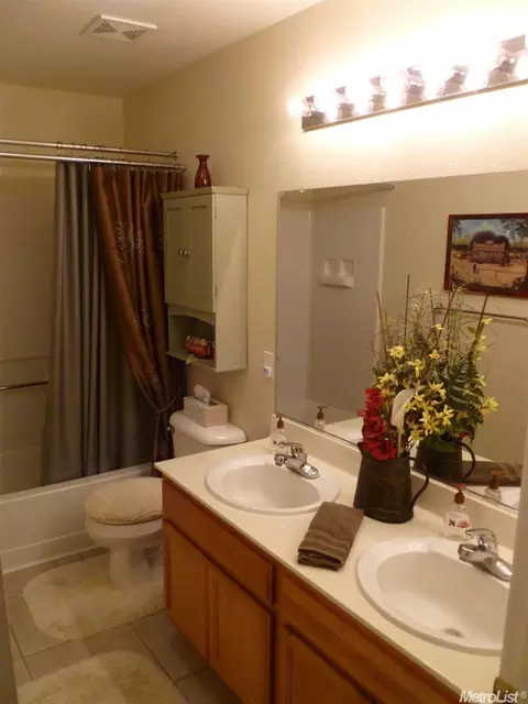 1176 S Highland Ave, Ripon, CA 95366 photo 18