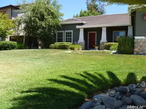 1176 S Highland Ave, Ripon, CA 95366 photo 3