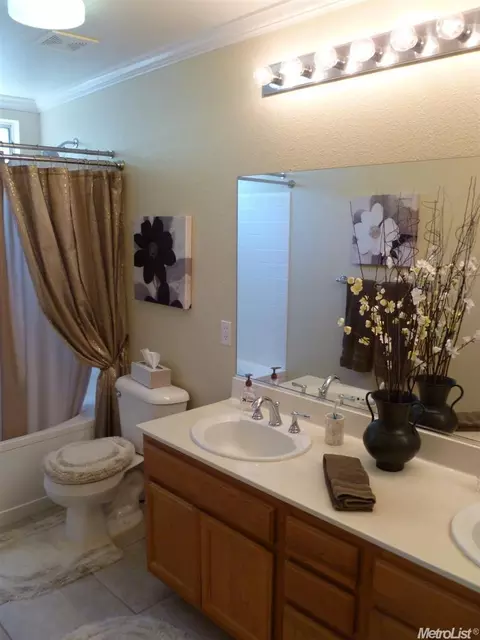 1176 S Highland Ave, Ripon, CA 95366 photo 15