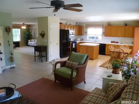 1176 S Highland Ave, Ripon, CA 95366 photo 8