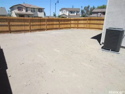 124 Fleurette Ln, Lathrop, CA 95330 photo 7