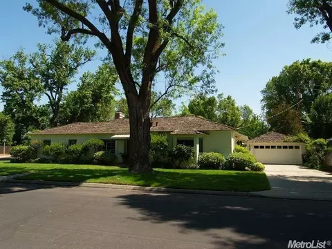 816 Carmel Dr, Modesto, CA 95354 photo 2