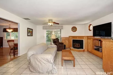 6644 Sutter Ave, Carmichael, CA 95608 photo 6