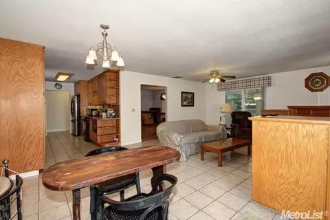 6644 Sutter Ave, Carmichael, CA 95608 photo 7