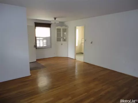 2211 P St, Merced, CA 95340 photo 6