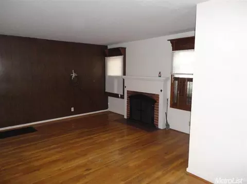2211 P St, Merced, CA 95340 photo 4