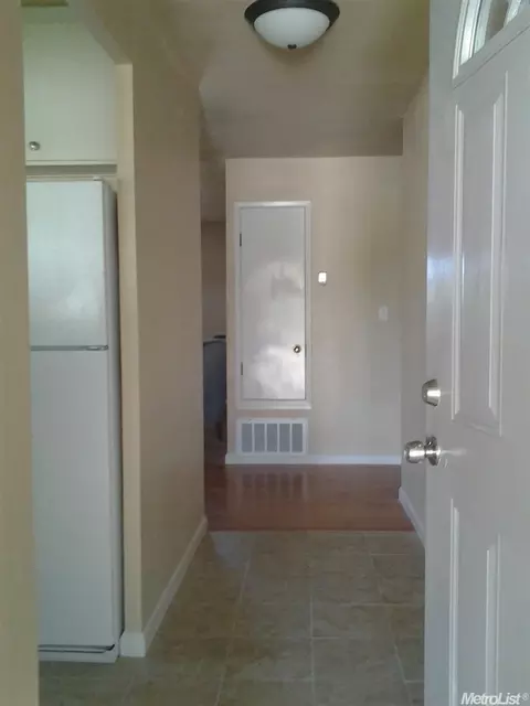 191 E St, Lincoln, CA 95648 photo 4