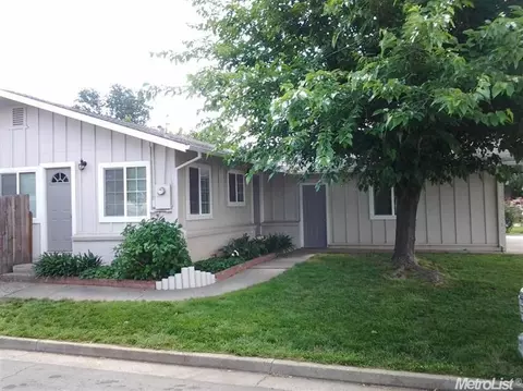 191 E St, Lincoln, CA 95648 photo 2