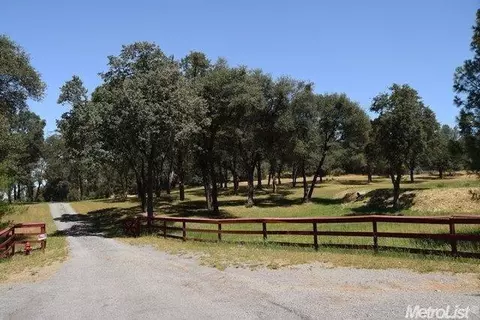 1321 Aaron Cool Dr, Cool, CA 95614 photo 1