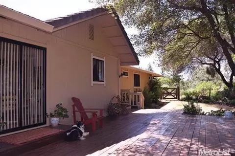 1321 Aaron Cool Dr, Cool, CA 95614 photo 9