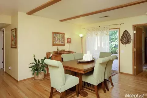613 12th St, Davis, CA 95616 photo 4