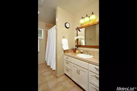 613 12th St, Davis, CA 95616 photo 16