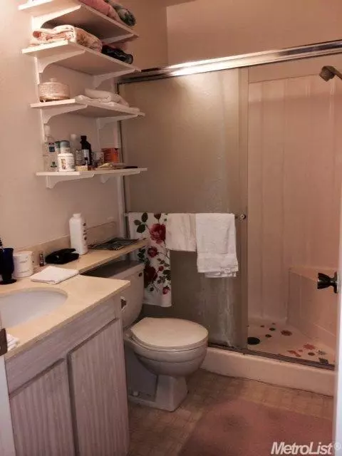 1300 Rusher St, Tracy, CA 95376 photo 5