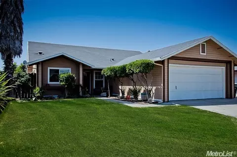 1300 Levi Dr, Modesto, CA 95351 photo 1