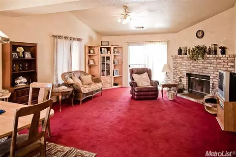 1300 Levi Dr, Modesto, CA 95351 photo 6
