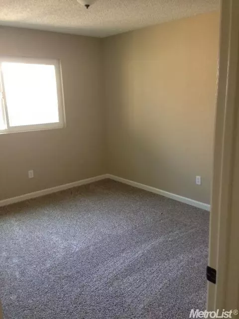 2017 Oldham Pl, Manteca, CA 95336 photo 8