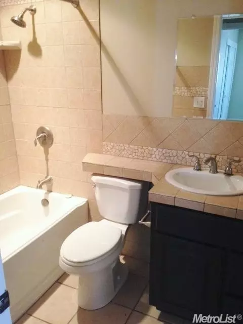2017 Oldham Pl, Manteca, CA 95336 photo 12