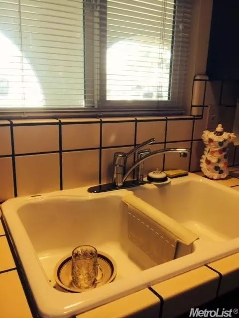 2505 Stone Crop Ln, Modesto, CA 95355 photo 8