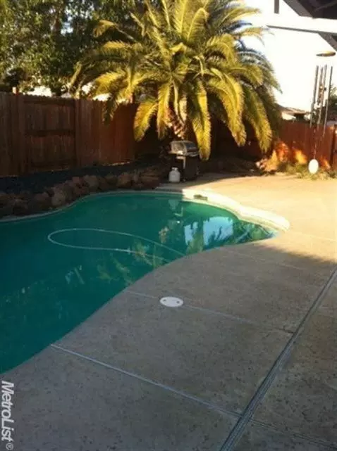610 Bernier Cir, Galt, CA 95632 photo 4