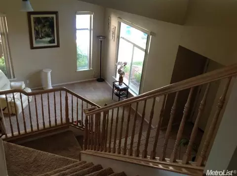 5319 Helensburg Pl, Antelope, CA 95843 photo 2