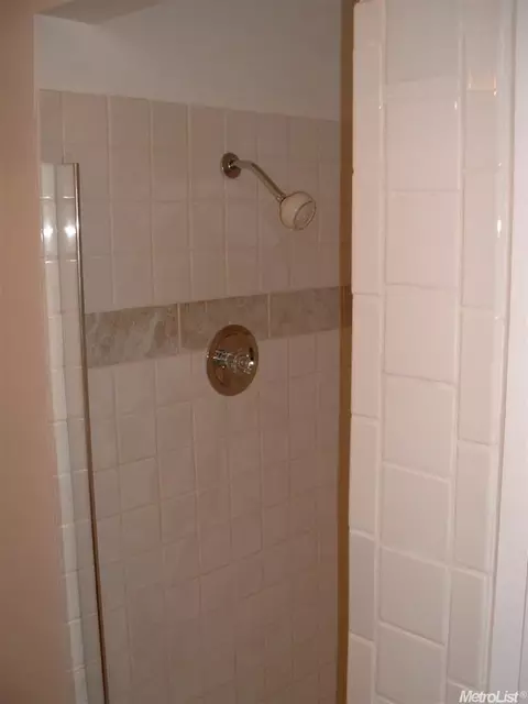6425 Madison Ave, Carmichael, CA 95608 photo 7