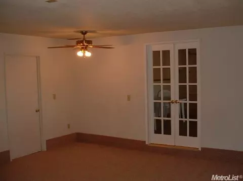 6425 Madison Ave, Carmichael, CA 95608 photo 10