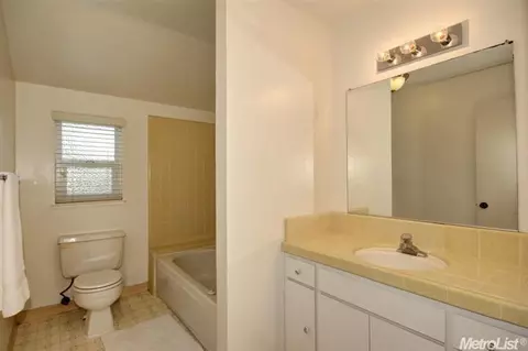 4960 Puma Way, Carmichael, CA 95608 photo 18