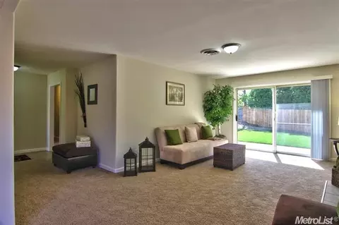 5427 Blueridge Ct, Orangevale, CA 95662 photo 6