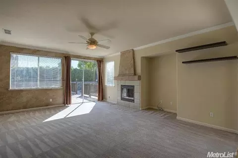 90 Diggins Dr, Folsom, CA 95630 photo 10
