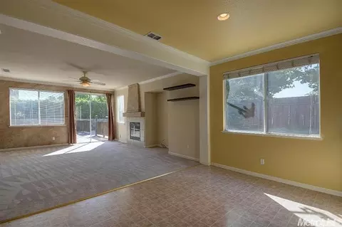 90 Diggins Dr, Folsom, CA 95630 photo 9