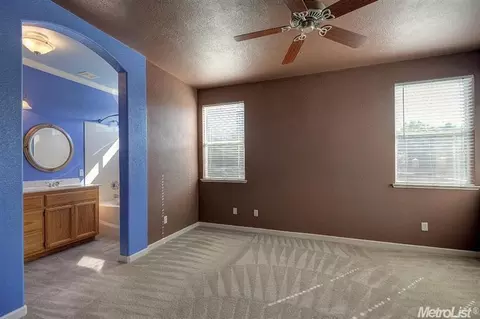 90 Diggins Dr, Folsom, CA 95630 photo 11