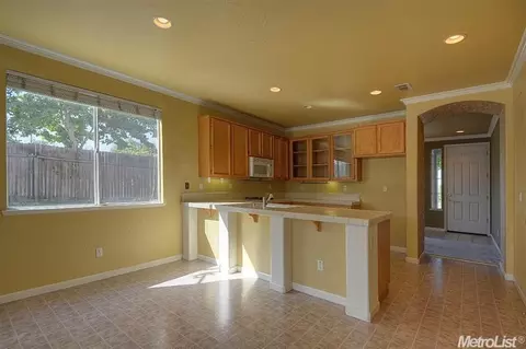 90 Diggins Dr, Folsom, CA 95630 photo 5