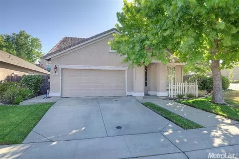 90 Diggins Dr, Folsom, CA 95630 photo 2
