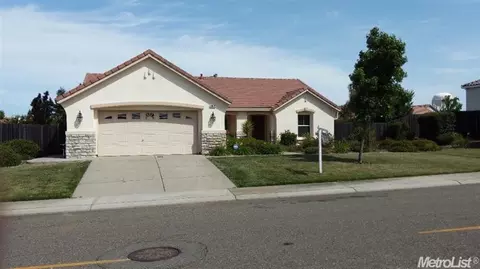 10879 Woodring Dr, Mather, CA 95655 photo 1