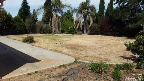 10879 Woodring Dr, Mather, CA 95655 photo 7