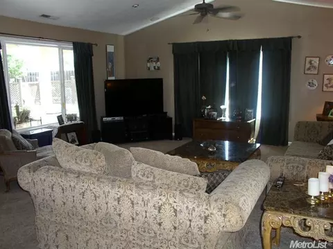 17810 Kram Ct, Manteca, CA 95336 photo 7