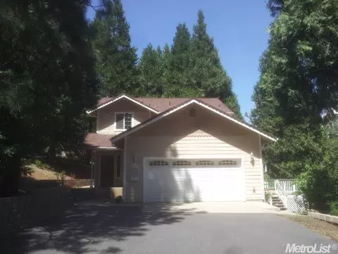 4341 Lakeridge Dr, Pollock Pines, CA 95726 photo 1