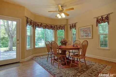 2142 Dinosaur Pl, Davis, CA 95616 photo 7