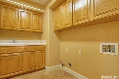 2142 Dinosaur Pl, Davis, CA 95616 photo 9