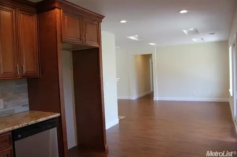 3819 Horton Ln, Carmichael, CA 95608 photo 14