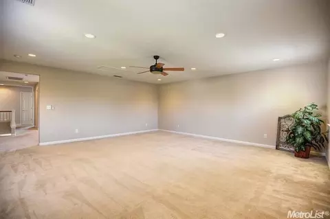 10941 Wethersfield Dr, Mather, CA 95655 photo 11